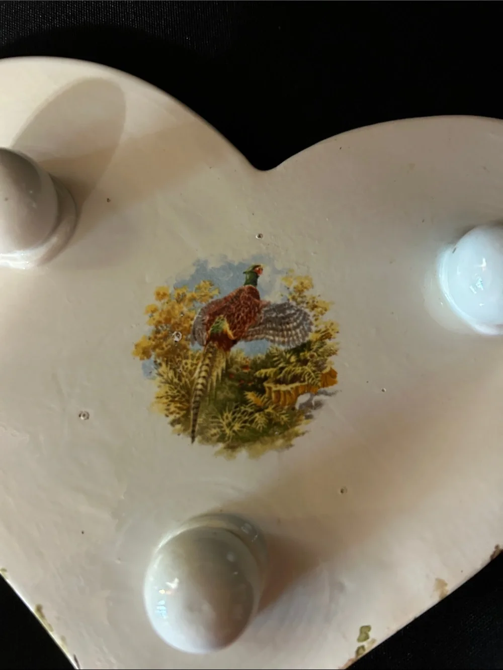 Heart-Shaped Ceramic Trivet with Pheasant Artwork - Cream & Brown